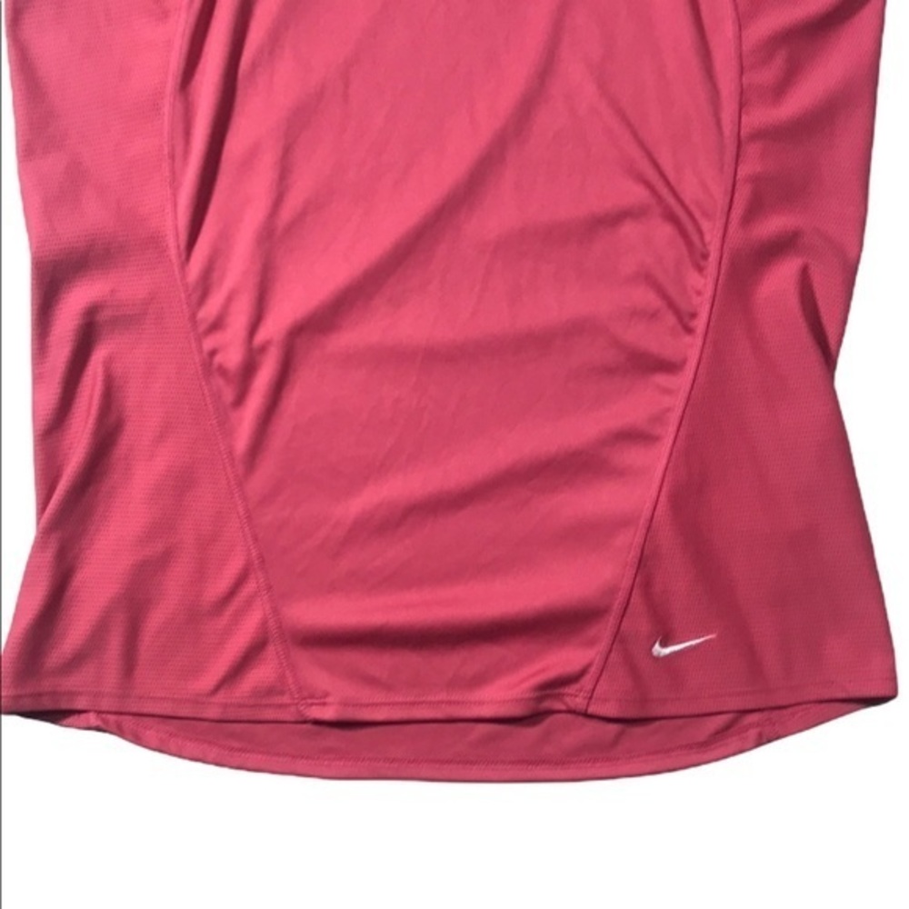 Nike Sleeveless Pink Tank Top Mesh side details - Picture 3 of 8